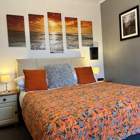Отель Babbacombe Palms Торки Экстерьер фото